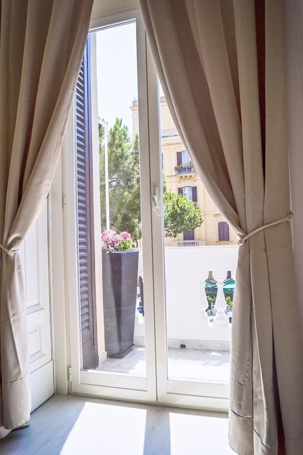 Royal Rooms Luxury Suite Naples Extérieur photo